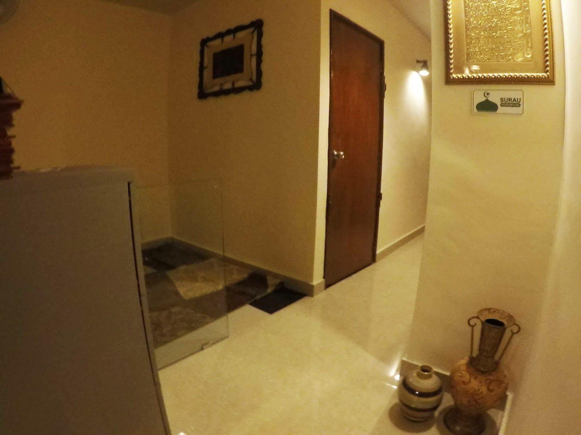 Goldbrick Hotel Bukit Bintang Куала-Лумпур Екстер'єр фото